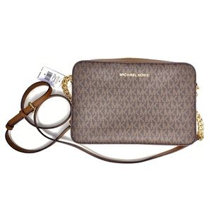 Michael Kors Large Jet Set Crossbody Bag